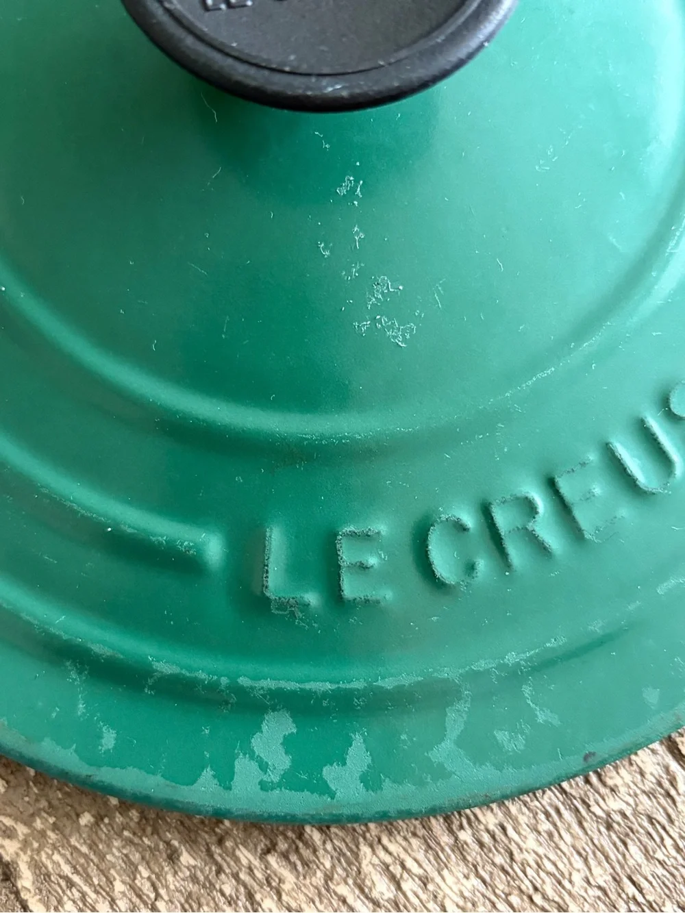 Le Creuset this listing